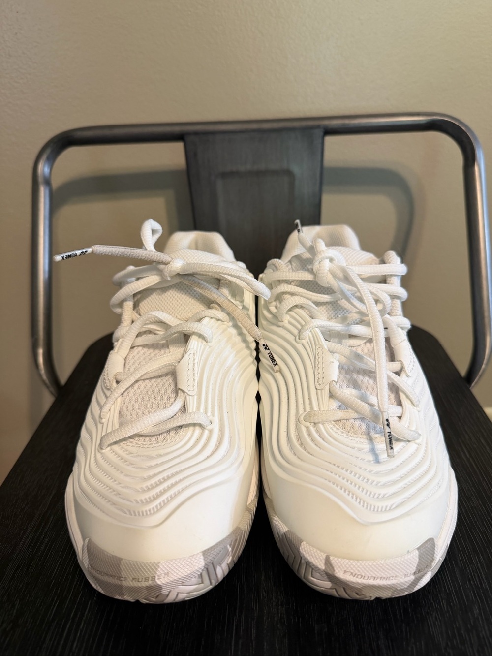 Yonex SHB 210 Women's 7.5 White Indoor Court Shoes Badminton Pickleball - Picture 2 of 16